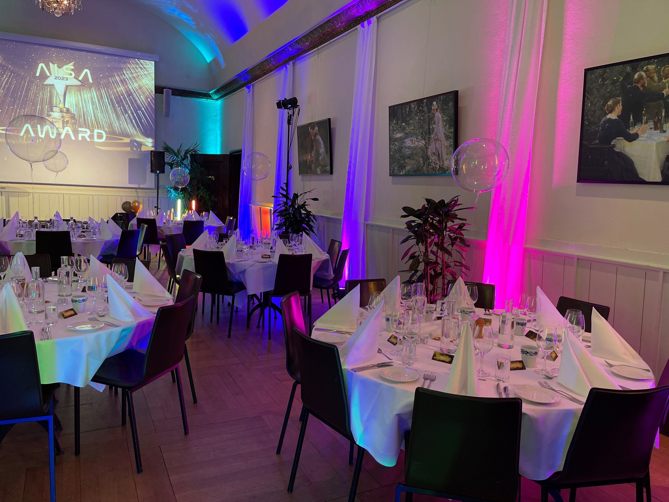 Konferens med middag